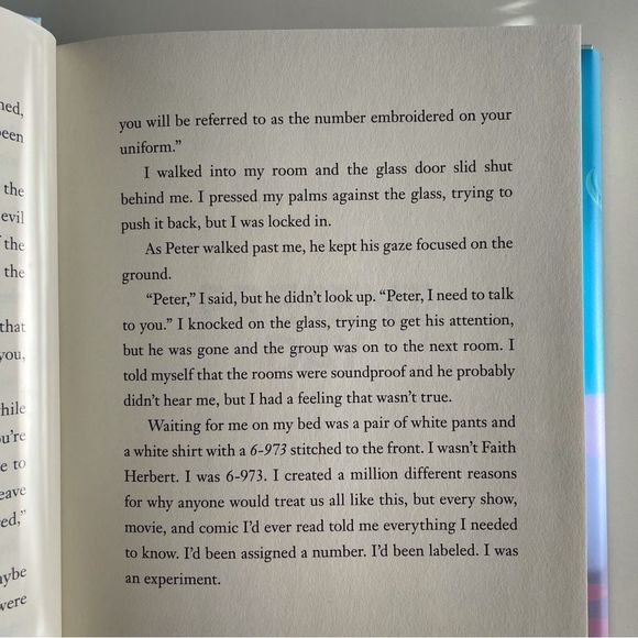 Book “Faith, Taking Flight” Best selling author of DUMPLIN’. Hardcover, … - Picture 13 of 16